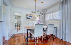 10غرفة خانه  Etobicoke, کانادا. C$2,381,000