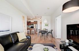 آپارتمان  – Lake Shore Boulevard West, Etobicoke, تورنتو,  انتاریو,   کانادا. C$745,000
