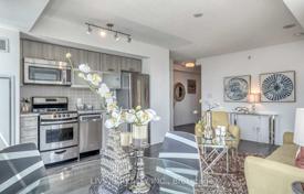 5غرفة آپارتمان  Old Toronto, کانادا. 643,000 €