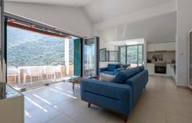 2غرفة پنت‌هاوس ها 90 متر مربع Morinj, مونته نگرو. 360,000 €