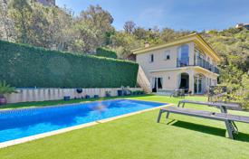 4غرفة خانه  447 متر مربع Castell Platja d'Aro, اسپانیا. 1,300,000 €