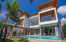 4غرفة خانه  338 متر مربع Mueang Phuket, تایلند. $661,000