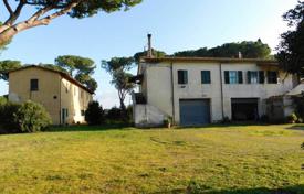 14غرفة ویلا  715 متر مربع Grosseto (city), ایتالیا. 1,200,000 €