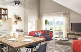New residential complex with apartments Haute-Savoie, فرانسه. 310,000 € از