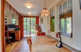 8غرفة خانه  Old Toronto, کانادا. C$1,651,000
