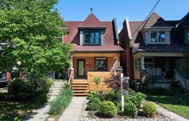  دو خانه بهم متصل – Old Toronto, تورنتو, انتاریو,  کانادا. C$1,815,000