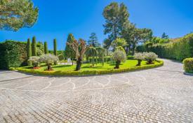 15غرفة ویلا  Cap d'Antibes, فرانسه. 45,000,000 €