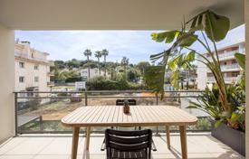 3غرفة آپارتمان  آنتیب, فرانسه. 425,000 €
