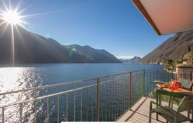 پنت‌هاوس ها – دریاچه کومو, لمباردی, ایتالیا. 1,300,000 €