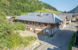 9غرفة عمارت  231 متر مربع Saint-Jean-d'Aulps, فرانسه. 795,000 €