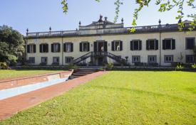 ویلا  – Lucca, توسکانی, ایتالیا. 6,500,000 €