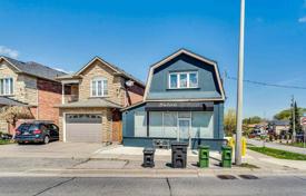 خانه  – Scarlett Road, تورنتو, انتاریو,  کانادا. C$1,573,000