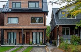  دو خانه بهم متصل – Old Toronto, تورنتو, انتاریو,  کانادا. C$1,519,000