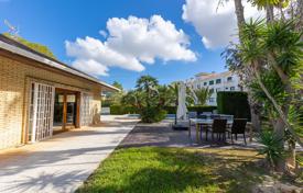 5غرفة ویلا  366 متر مربع Orihuela Costa, اسپانیا. 670,000 €