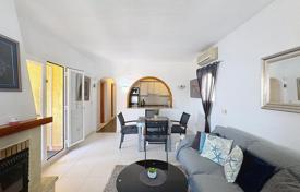 2غرفة دو خانه بهم چسبیده 146 متر مربع آلیکانته, اسپانیا. 450,000 €