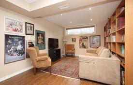 6غرفة خانه  Etobicoke, کانادا. C$2,222,000