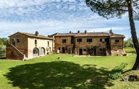 ویلا  – Siena, توسکانی, ایتالیا. 2,900,000 €