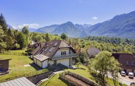 3غرفة دو خانه بهم چسبیده 183 متر مربع Bovec, اسلوونی. 538,000 €