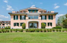 آپارتمان  – لمباردی, ایتالیا. 1,620,000 €