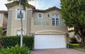 5غرفة خانه  254 متر مربع Doral, ایالات متحده آمریکا. $790,000