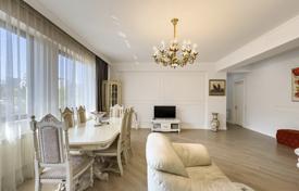 4غرفة آپارتمان  136 متر مربع شهر قدیم تفلیس, گرجستان. $215,000