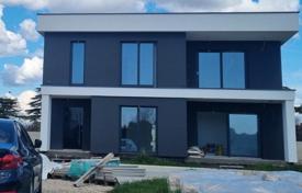 4غرفة خانه  180 متر مربع Fažana, کرواسی. 690,000 €