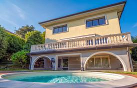 5غرفة ویلا  Stresa, ایتالیا. 1,050,000 €