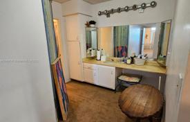 آپارتمان کاندو – Surfside, فلوریدا, ایالات متحده آمریکا. $940,000
