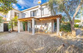 14غرفة دو خانه بهم چسبیده 52 متر مربع Vallauris, فرانسه. 1,580,000 €