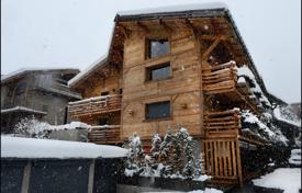 7غرفة کلبه کوهستانی  500 متر مربع مگیو, فرانسه. 30,000 € في الأسبوع