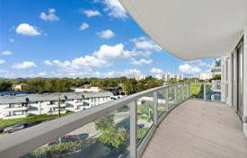 آپارتمان کاندو – North Miami Beach, فلوریدا, ایالات متحده آمریکا. $520,000