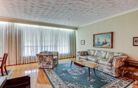 4غرفة خانه  Etobicoke, کانادا. C$1,335,000