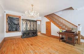 6غرفة  دو خانه بهم متصل Old Toronto, کانادا. C$2,557,000
