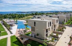 3غرفة خانه  328 متر مربع Umag, کرواسی. 2,007,000 €