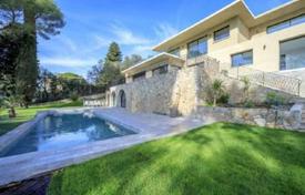 6غرفة ویلا  360 متر مربع موگینز(فرانسه), فرانسه. 2,900,000 €