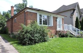 7غرفة خانه  Etobicoke, کانادا. C$1,584,000