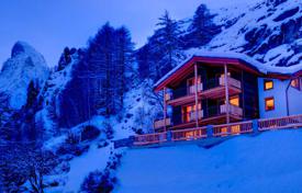 کلبه کوهستانی  – Zermatt, Valais, سویس. 18,500 € هفته ای