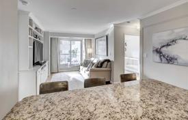 3غرفة آپارتمان  Mount Pleasant Road, کانادا. C$1,047,000