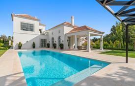 10غرفة ویلا  476 متر مربع Nueva Andalucia, اسپانیا. 4,595,000 €