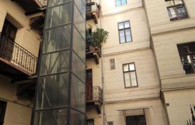 آپارتمان  – District VI (Terézváros), بوداپست, مجارستان. 185,000 €