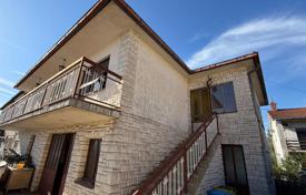 4غرفة خانه  260 متر مربع Saršoni, کرواسی. 285,000 €