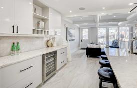 4غرفة خانه  Etobicoke, کانادا. C$1,979,000