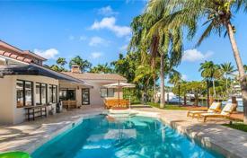 7غرفة ویلا  424 متر مربع Fort Lauderdale, ایالات متحده آمریکا. $2,795,000