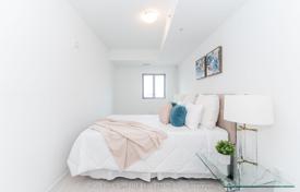 3غرفة آپارتمان  Etobicoke, کانادا. C$719,000
