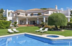 6غرفة ویلا  733 متر مربع Benahavis, اسپانیا. 2,690,000 €