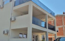7غرفة خانه  240 متر مربع Pašman, کرواسی. 620,000 €