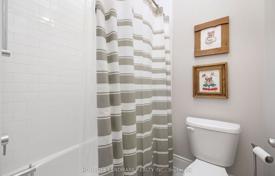 8غرفة خانه  Etobicoke, کانادا. C$2,524,000
