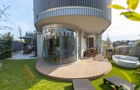 3غرفة آپارتمان  242 متر مربع Alella, اسپانیا. 585,000 €