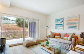 3غرفة آپارتمان  97 متر مربع Estômbar, پرتغال. 510,000 €