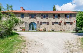 45غرفة کاخ  1300 متر مربع Arezzo, ایتالیا. 2,900,000 €